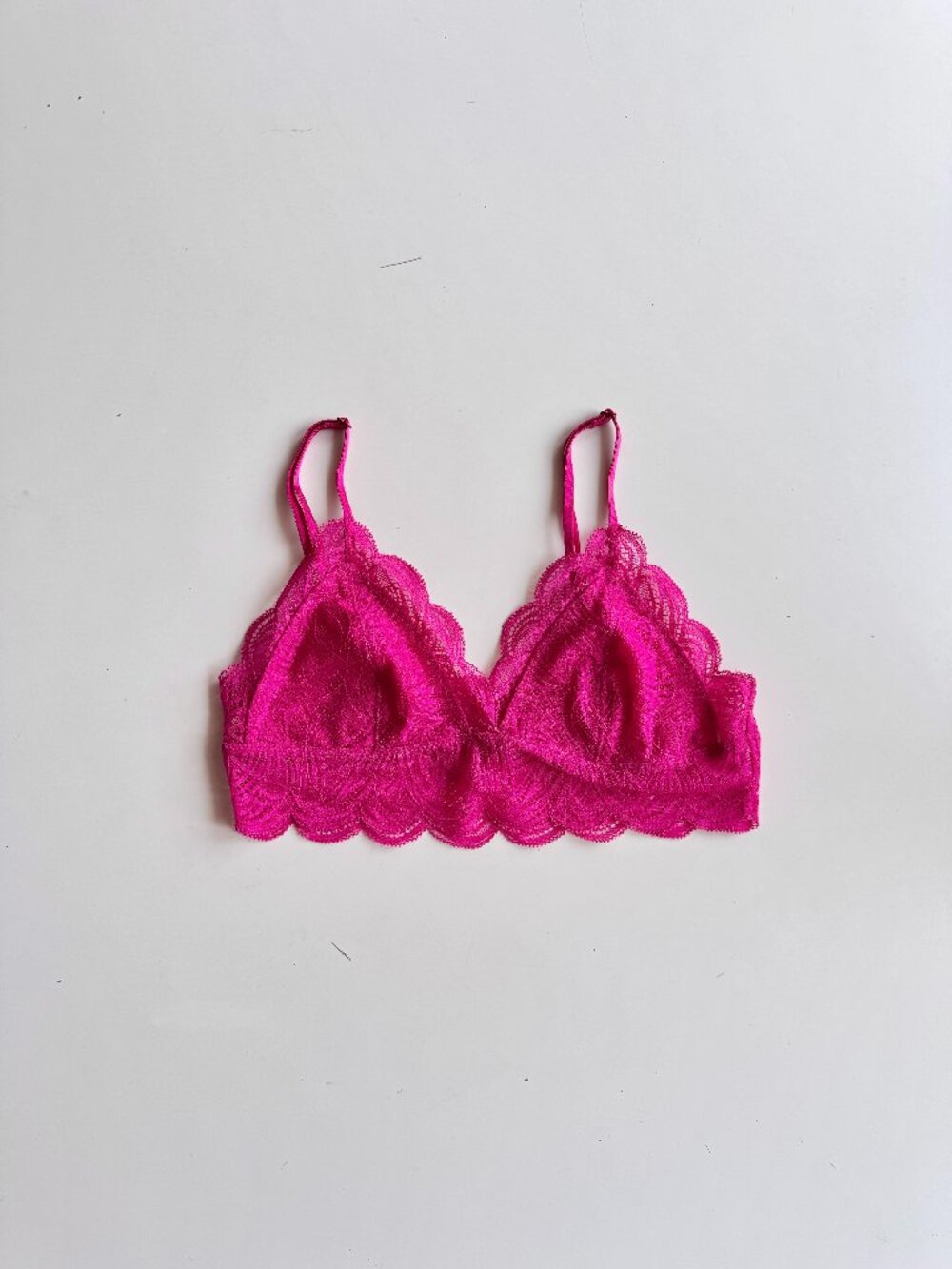 Aritzia TALULA Renfrew Hot Pink Lace Longline Triangle Bralette Bra, Size XS